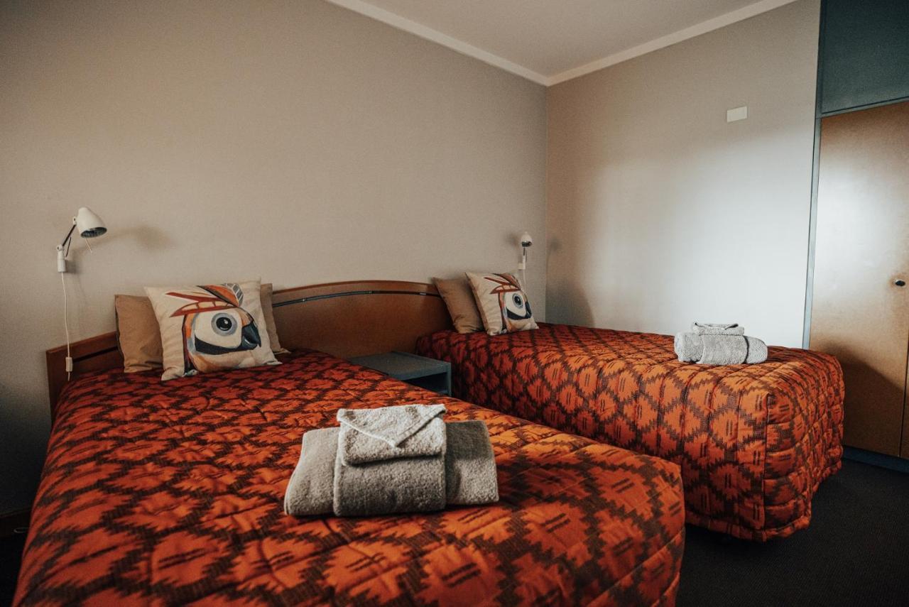 Seasons Hotel Newman Luaran gambar