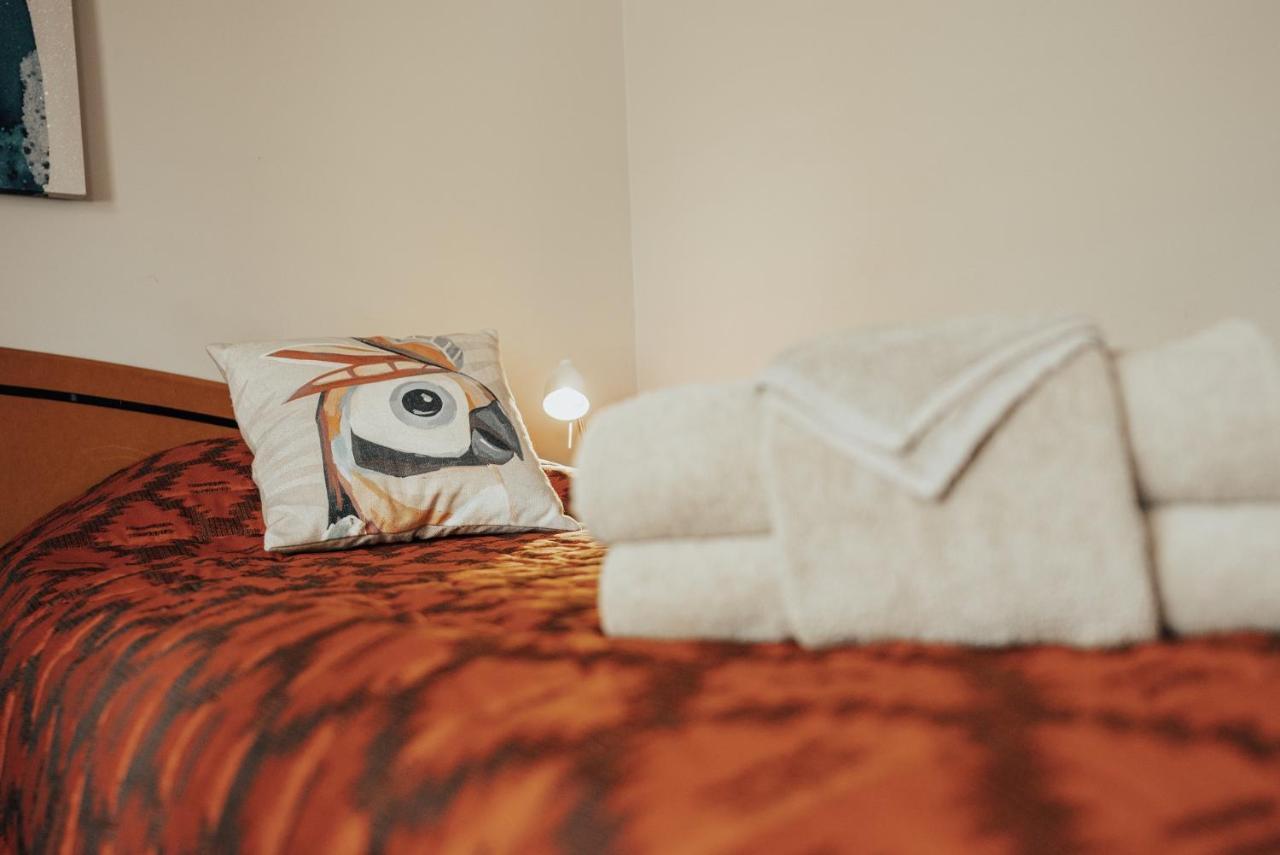 Seasons Hotel Newman Luaran gambar