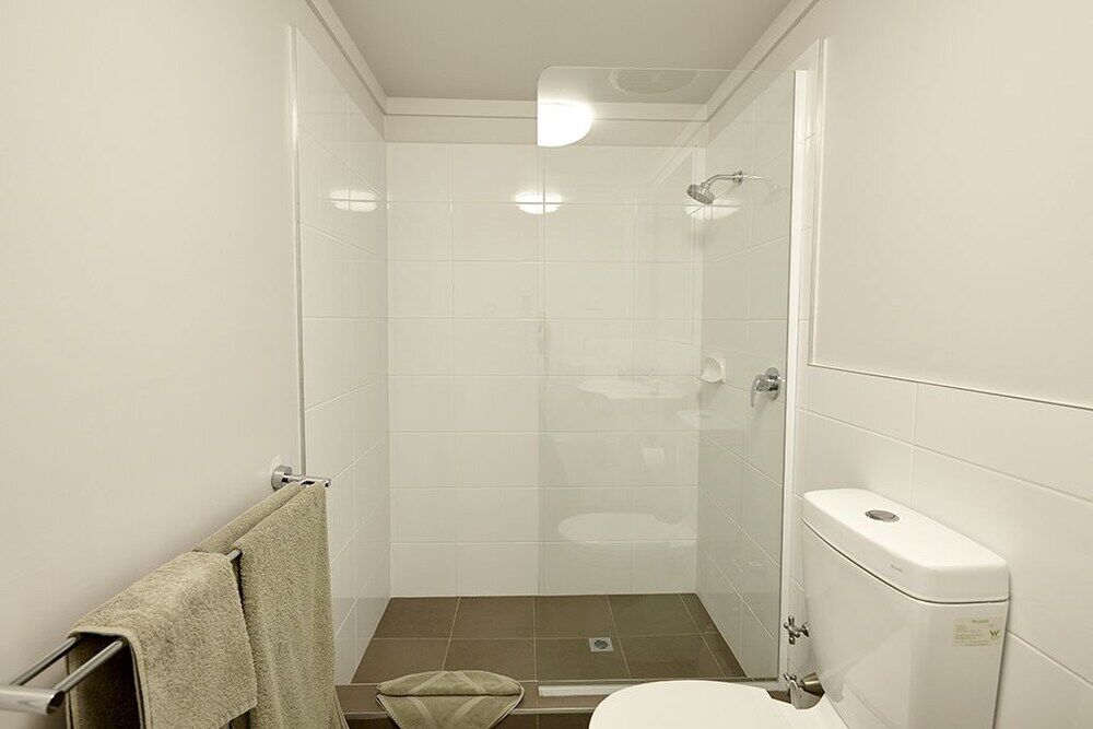Seasons Hotel Newman Luaran gambar